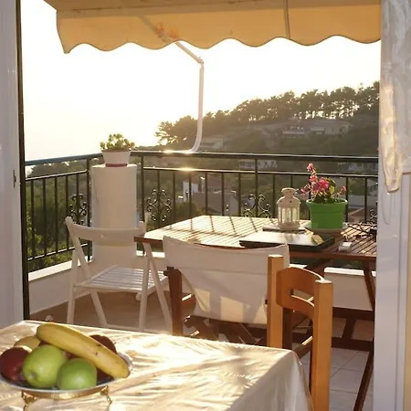 Alexandra's Kalamítsi