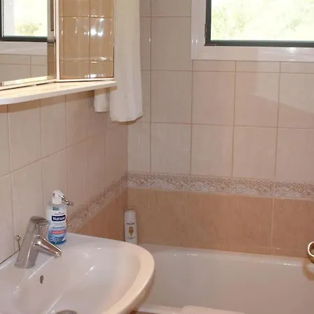 Alexandra's Apartament *